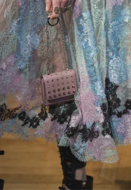 032-valentino-pap-fw1718-dett