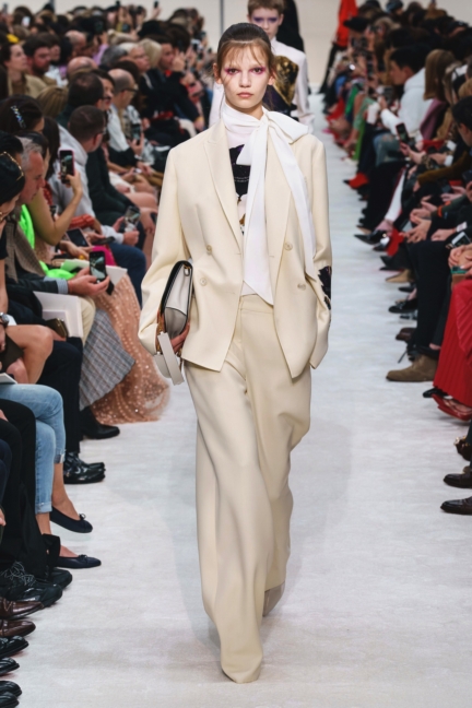 look-14