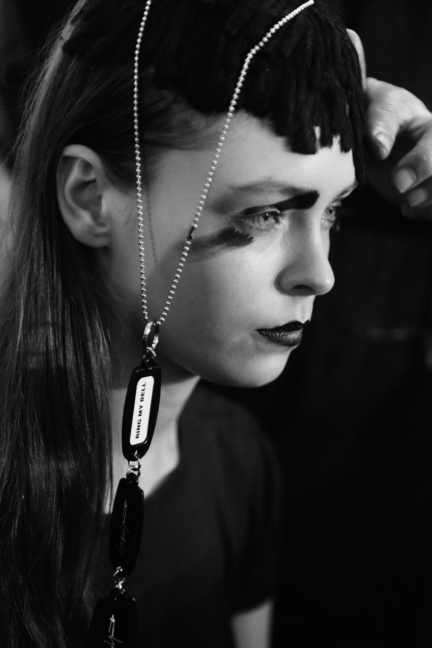 dsc_0360_yohji-yamamoto-femme-fw17_elise-toide