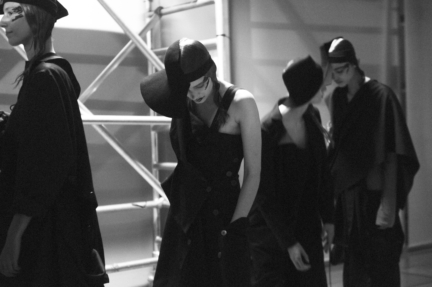 dsc_6120-yohji-yamamoto-ss18-elise-toide