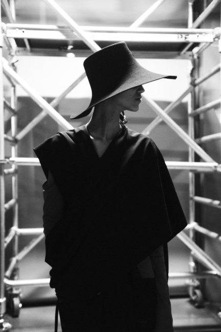 dsc_6147-yohji-yamamoto-ss18-elise-toide