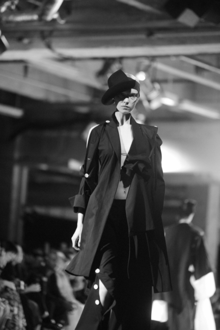 dsc_6233-yohji-yamamoto-ss18-elise-toide