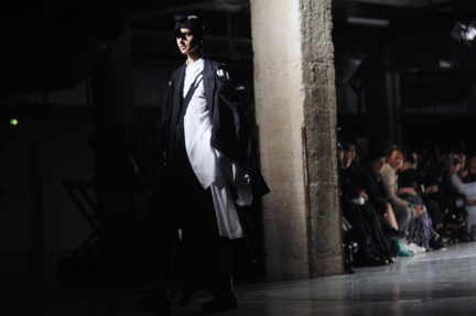 dsc_6269-yohji-yamamoto-ss18-elise-toide