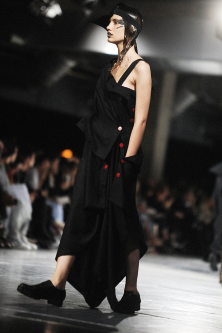 dsc_6313-yohji-yamamoto-ss18-elise-toide