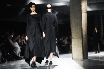 dsc_6383-yohji-yamamoto-ss18-elise-toide