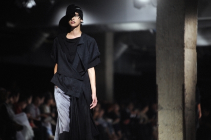 dsc_6428-yohji-yamamoto-ss18-elise-toide