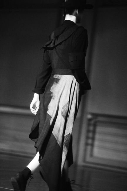 dsc_6447-yohji-yamamoto-ss18-elise-toide