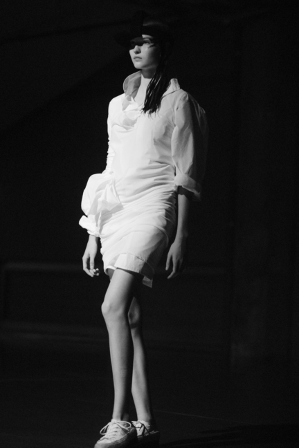 dsc_6474-yohji-yamamoto-ss18-elise-toide