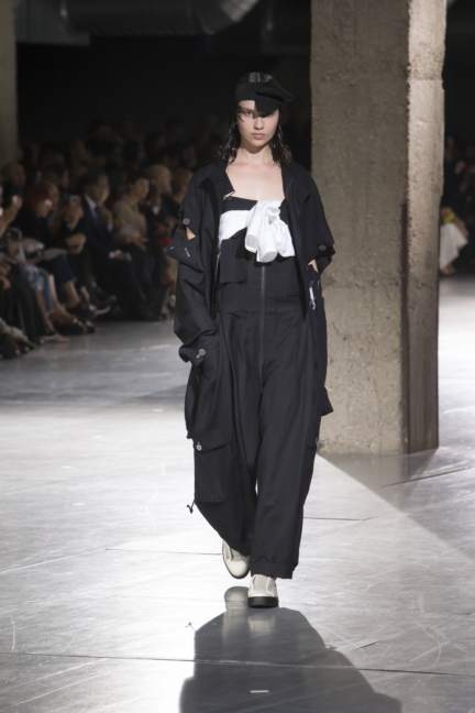 yyf-ss18-look-06-anastasia-photo-by-monica-feudi