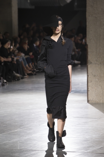 yyf-ss18-look-27-adelina-r-photo-by-monica-feudi