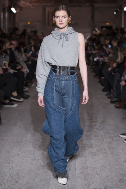 y_project_fallwinter2016_look_08