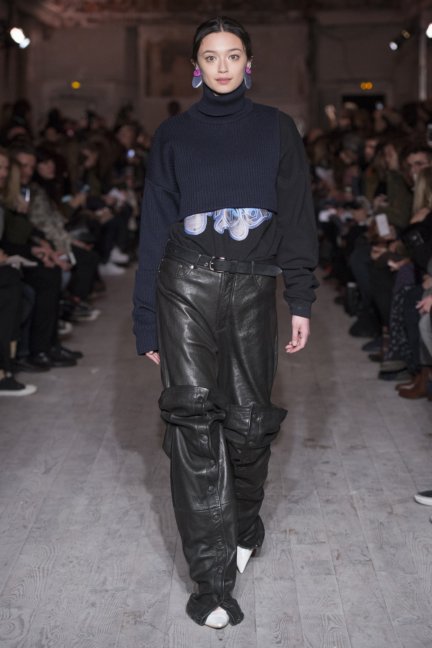 y_project_fallwinter2016_look_09