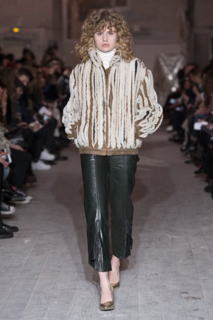 y_project_fallwinter2016_look_11