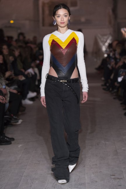 y_project_fallwinter2016_look_22