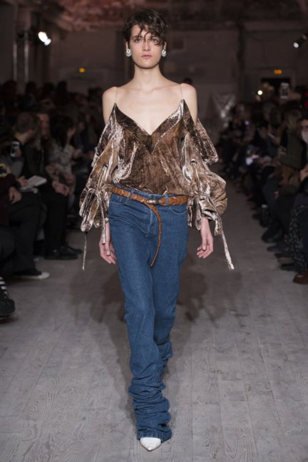 y_project_fallwinter2016_look_23