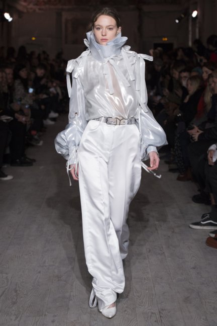 y_project_fallwinter2016_look_29