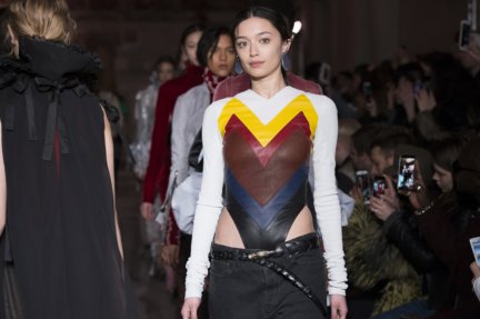 y_project_fallwinter2016_look_35