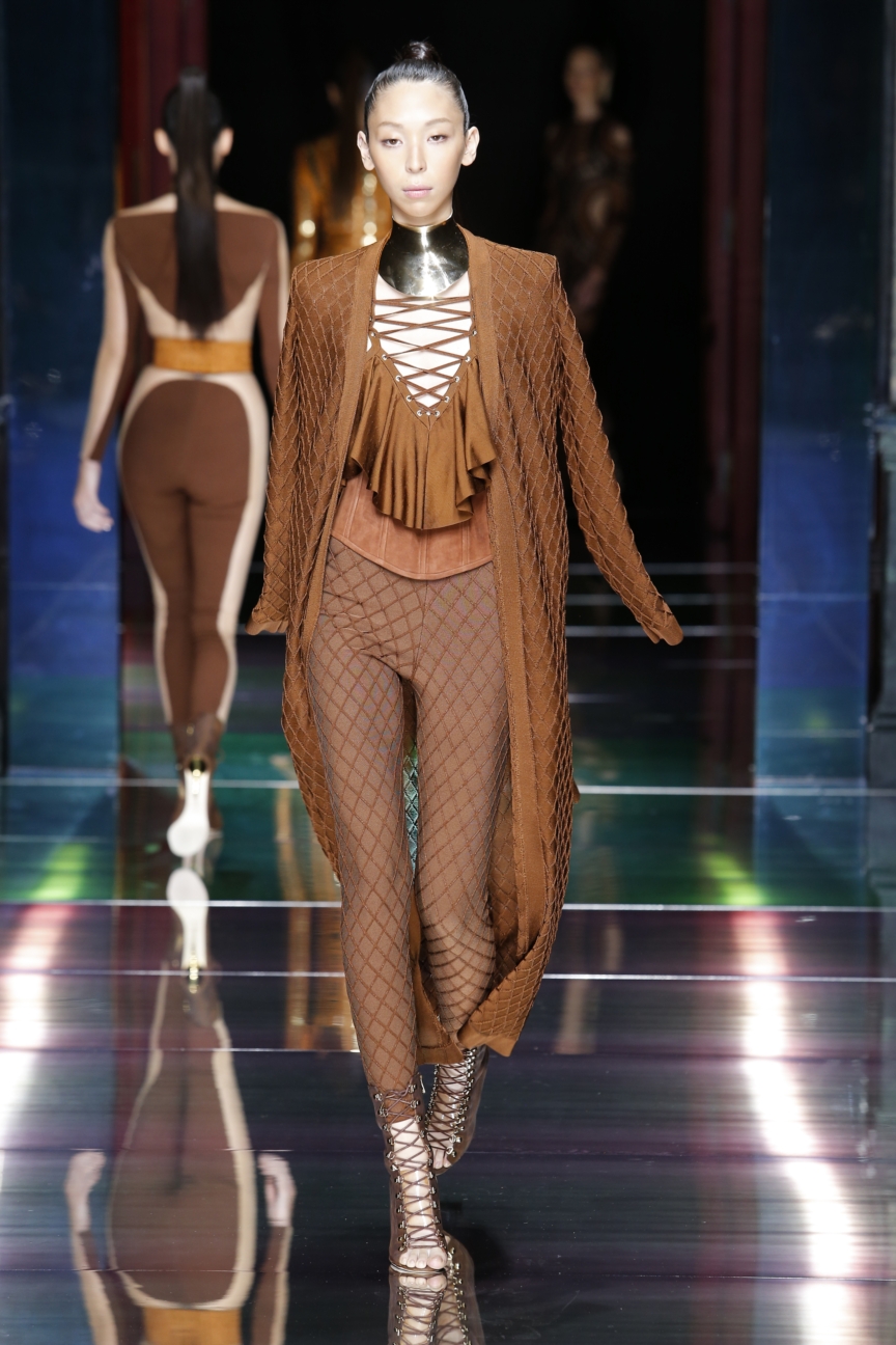 balmain_women_ss16_look_17
