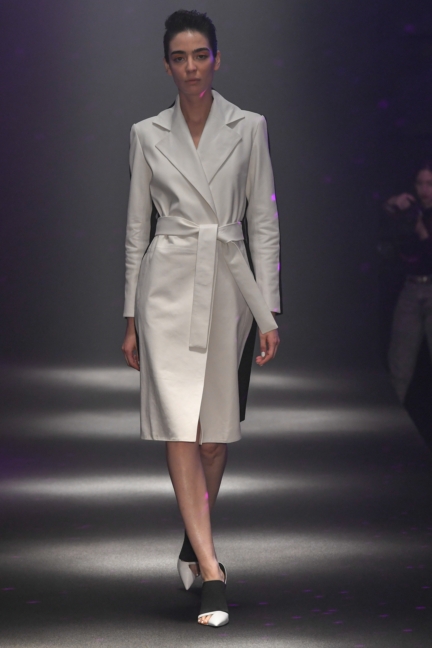 guy-laroche-ss19-look-2-a