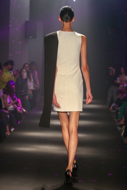 guy-laroche-ss19-look-3-back