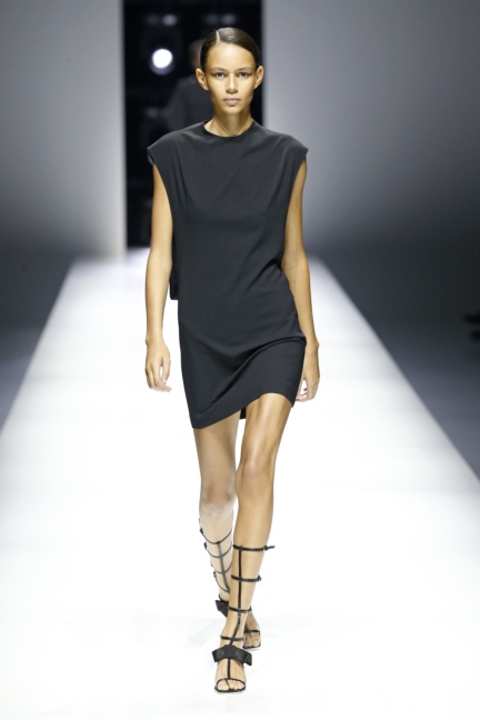 lanvin-paris-fashion-week-spring-summer-18-1