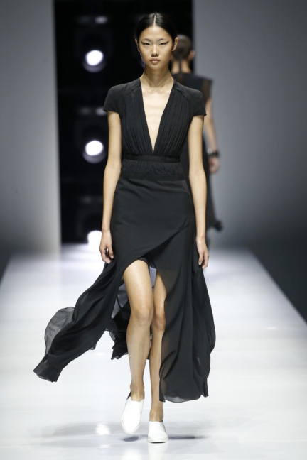 lanvin-paris-fashion-week-spring-summer-18-10