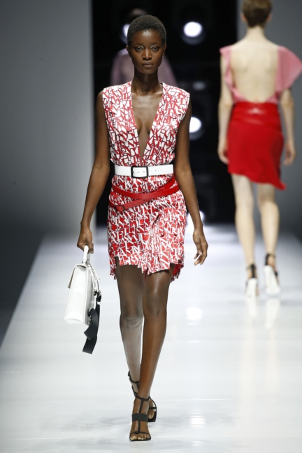 lanvin-paris-fashion-week-spring-summer-18-16