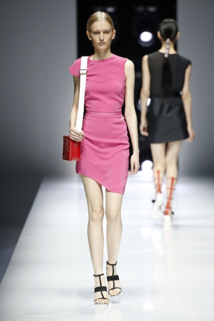 lanvin-paris-fashion-week-spring-summer-18-22