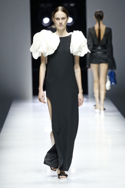 lanvin-paris-fashion-week-spring-summer-18-31