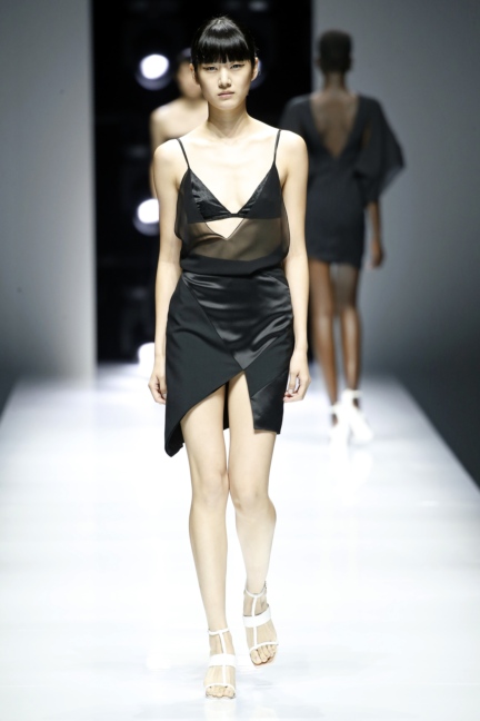 lanvin-paris-fashion-week-spring-summer-18-4