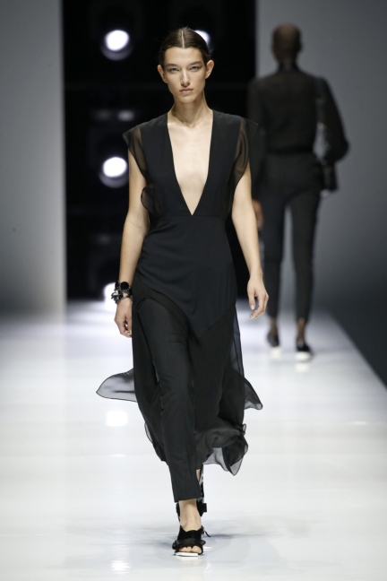 lanvin-paris-fashion-week-spring-summer-18-8