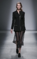 rahul-mishra-paris-fashion-week-autumn-winter-2015-19