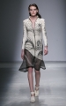 rahul-mishra-paris-fashion-week-autumn-winter-2015-26