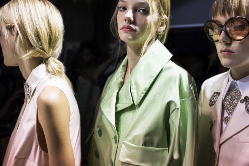 rochas-spring-summer-16-bakcstage-10