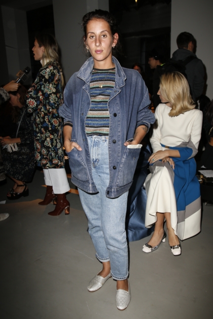 rochas_summer2016_front_row_12