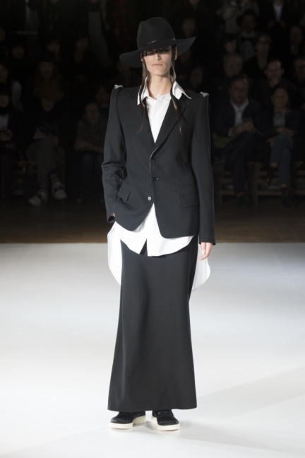 yyf-aw15_16-look-14-_-photo-by-monica-feudi
