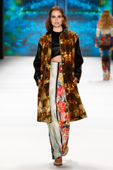 ss-2017_fashion-week-berlin_de_0023_rebekka-ruetz_65861