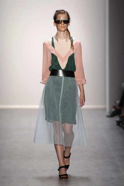 rebekka-ruetz-mercedes-benz-fashion-week-berlin-spring-summer-2015-9
