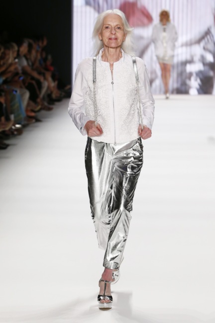 ss-2017_fashion-week-berlin_de_0007_riani_65495