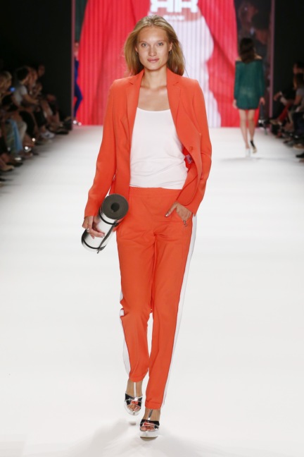 ss-2017_fashion-week-berlin_de_0033_riani_65469