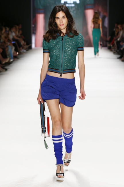 ss-2017_fashion-week-berlin_de_0039_riani_65463