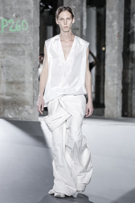 rick-owens-mens-ss17-07