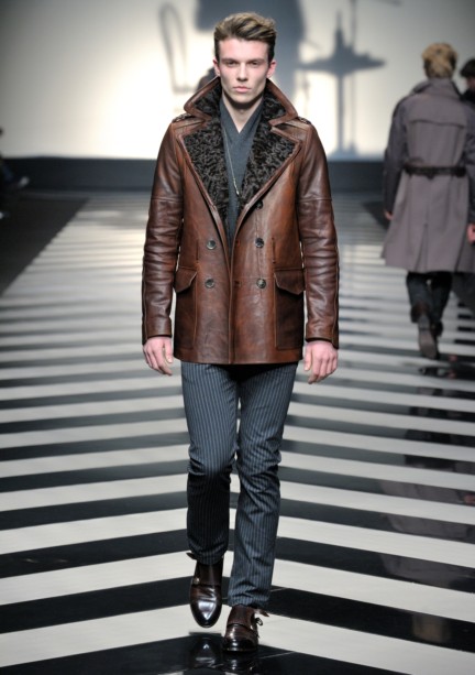 roberto-cavalli-menswear-aw1213_22