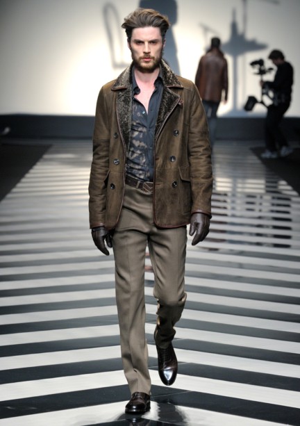 roberto-cavalli-menswear-aw1213_24