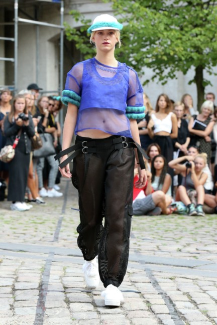 Royal-Danish-Academy-of-Fine-Arts-Copenhagen-Fashion-Week-Spring-Summer-2015-11
