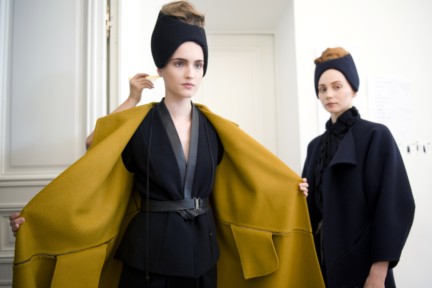 stephanie-coudert-haute-couture-autumn-winter-2015-backstage-6