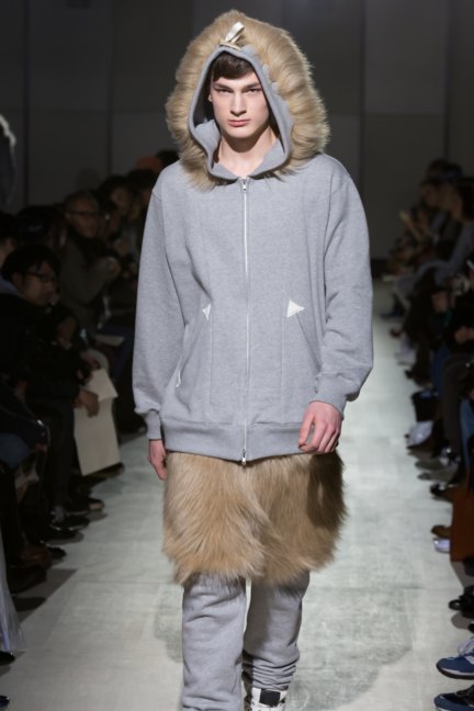 Tambourine-Tokyo-Fashion-Week-Autumn-Winter-2014-2