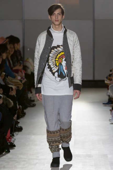 Tambourine-Tokyo-Fashion-Week-Autumn-Winter-2014-8