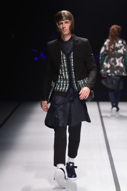 yoshio-kubo-tokyo-fashion-week-autumn-winter-2014-23
