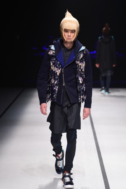yoshio-kubo-tokyo-fashion-week-autumn-winter-2014-30